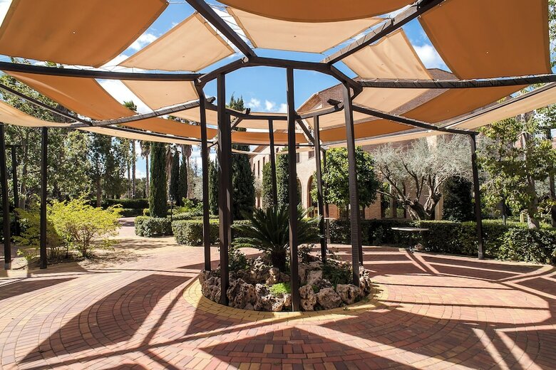 Hotel Ad-hoc Parque Golf