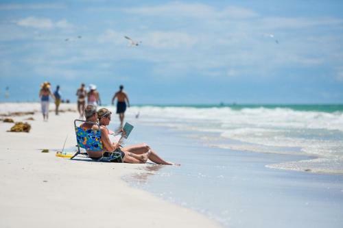 Hostal Village House Siesta Key