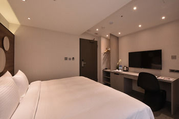 Green World Hotel Songshan