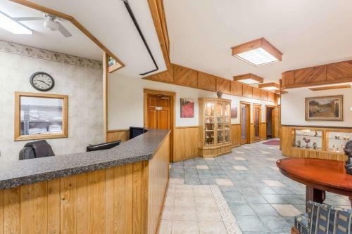Hotel Days Inn Jane Lew Weston Area