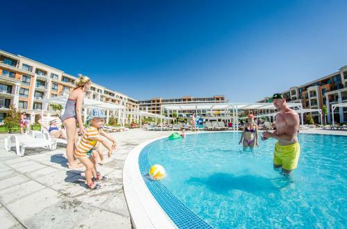 Hotel Premier Fort Cuisine - Full Board