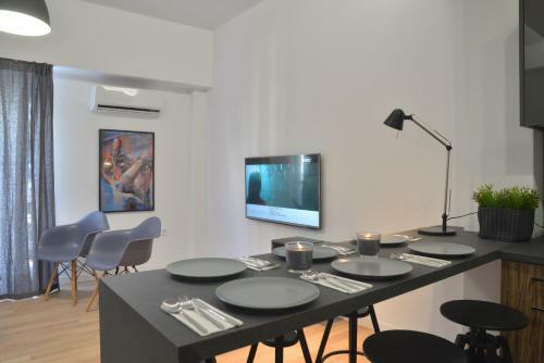 Trendy Olympic Stadium Apartments