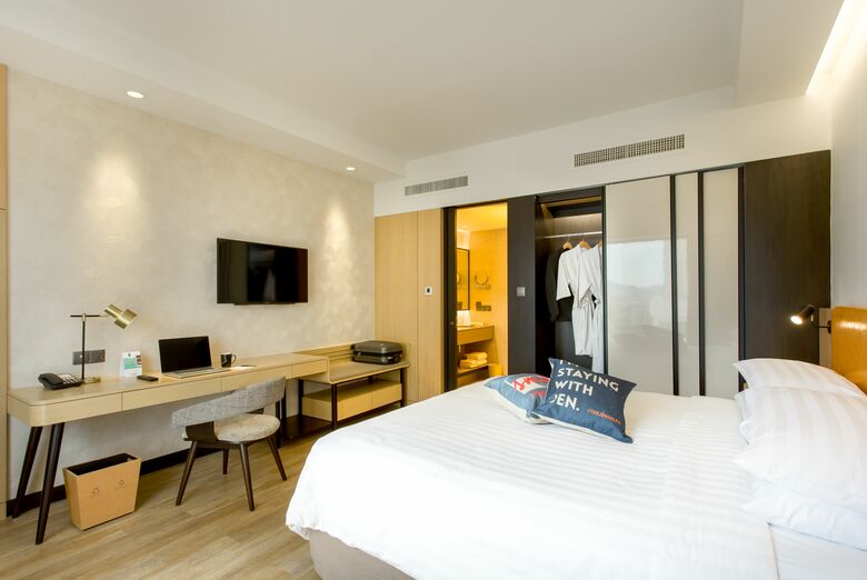 Traders Hotel, Penang
