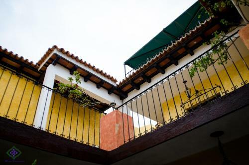 Albergue Maison Bougainvillea