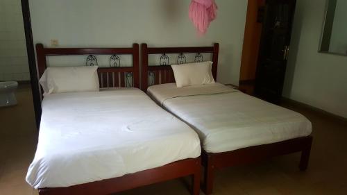 Le Petit Chalet Hotel