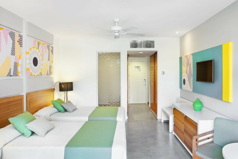 Hotel Playa Vista Azul
