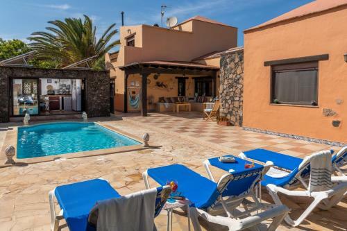 Villa Maravilla Con Piscina Climatizada