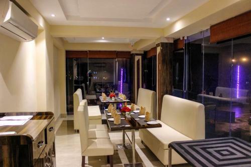 Hotel Larica Inn Rajarhat