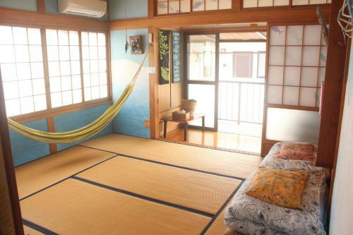 Hostal Katsuo Guest House
