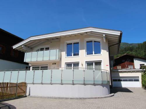 Farm Stay F�gen 415