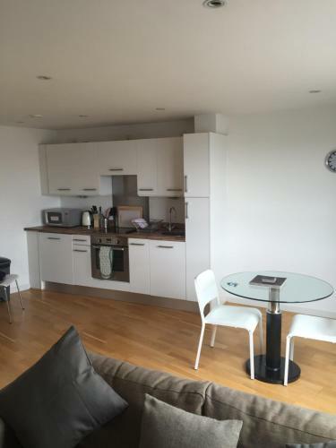 Halo Serviced Apartments - The Gateway