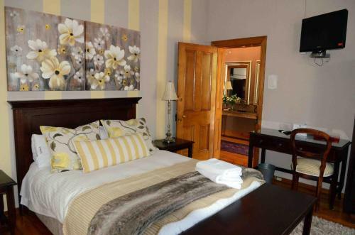 Hostal Van Dykshuis Guest House