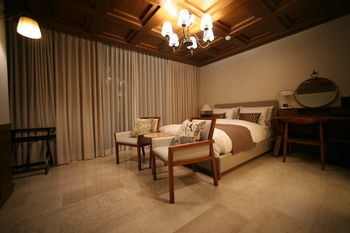 Bonum 1957 Hanok Stay And Hotel