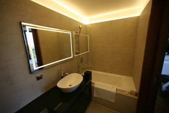 Bonum 1957 Hanok Stay And Hotel