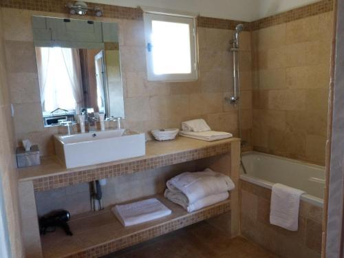 Hotel Ch�teau D'arpaillargues Ch�teaux Et H�tels Collection