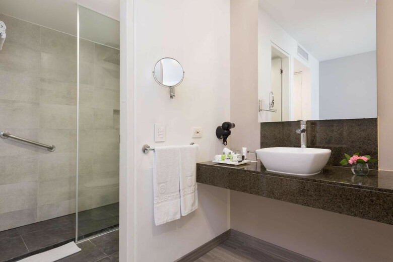 Hotel NH Collection Royal Medellin