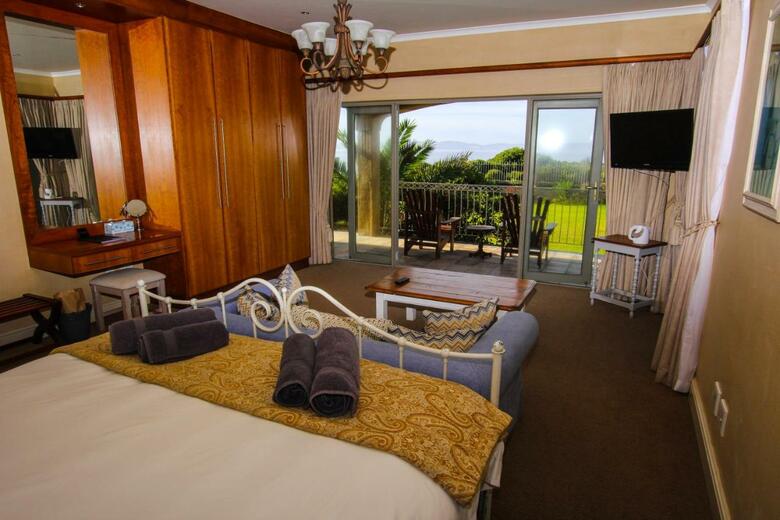Hotel On The Cliff Guest House