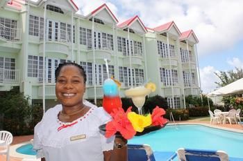 Palm Haven Hotel