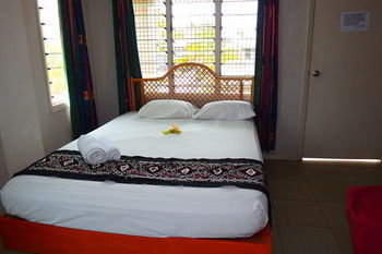 Tropic Of Capricorn - Hostel