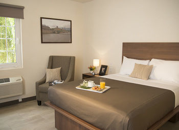 Aparthotel Hotel Extended Suites Monterrey Aeropuerto