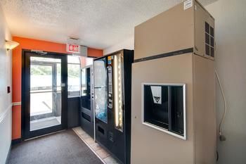 Motel 6 Waukegan Il