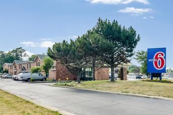 Motel 6 Waukegan Il