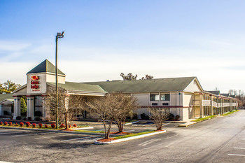 Hotel Econo Lodge & Suites