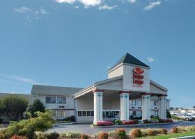Hotel Econo Lodge & Suites