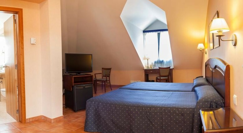 Hospedium Hotel Los Lanceros
