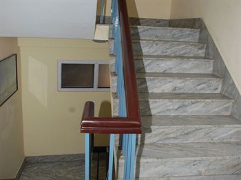 Hotel Travelers Home P. Ltd.