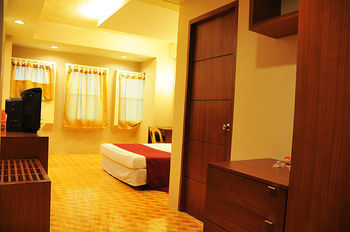 Hotel Ong Bun Pension House