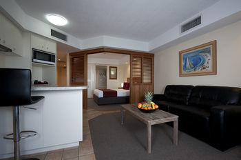 Hotel Ramada Resort Golden Beach