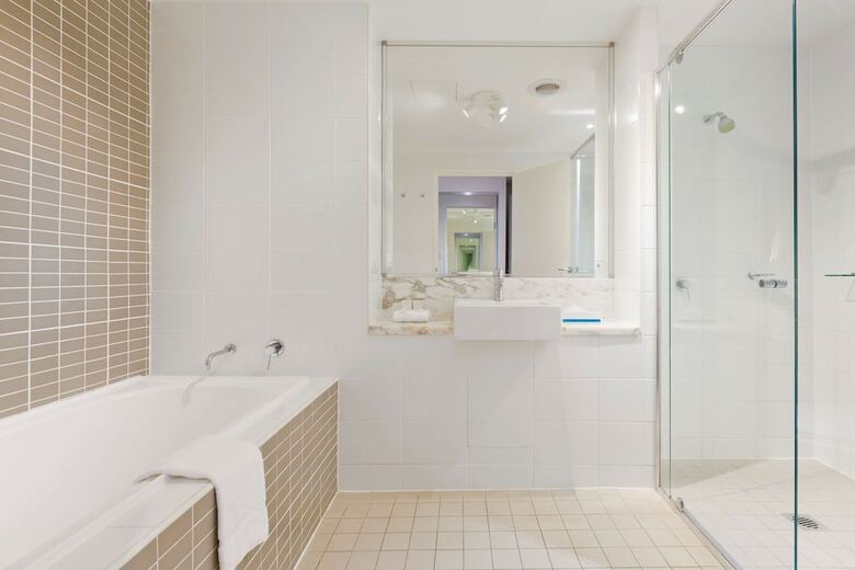 Sage Hotel Wollongong