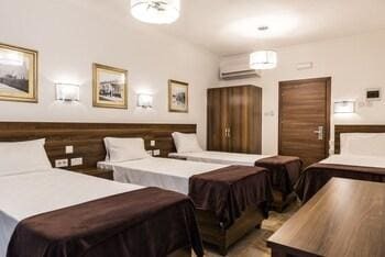 Hotel Slimiza Suites