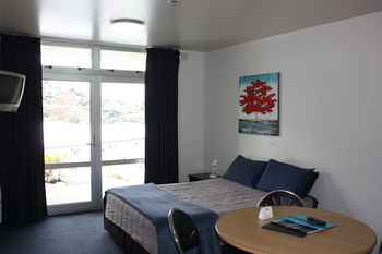 Queenstown Lakeview Holiday Park
