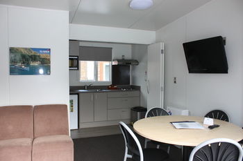 Queenstown Lakeview Holiday Park