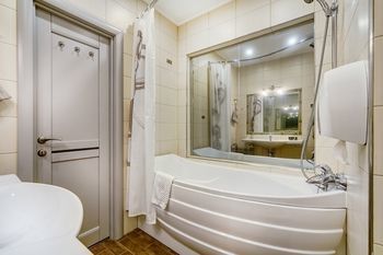 Pushka Inn Hotel