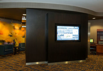 Hotel Courtyard By Marriott Cincinnati North At Union Centre