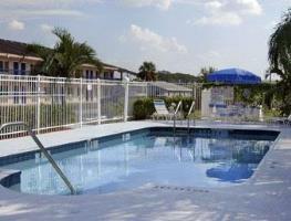 Hotel Howard Johnson Inn Vero Beach I95