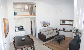 Apartamento Suncity D�plex La Rosaleda