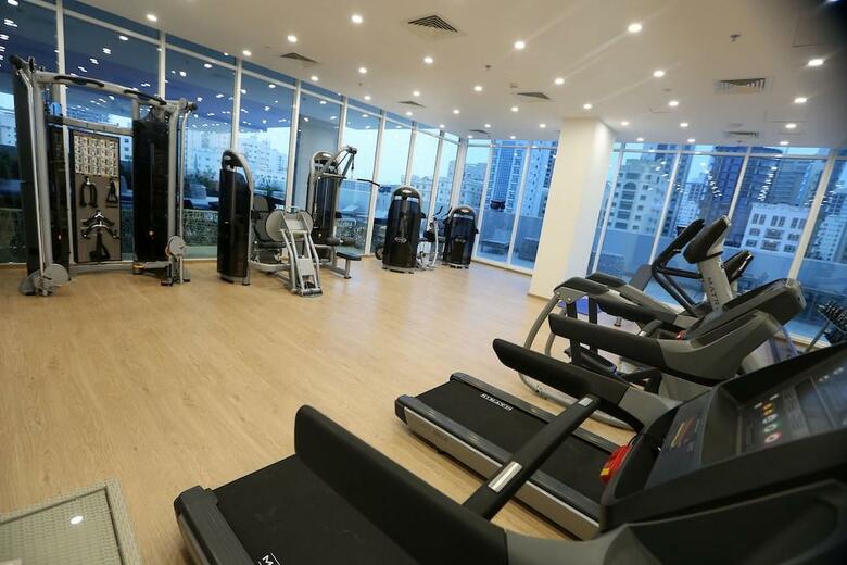 Atiram Premier Hotel