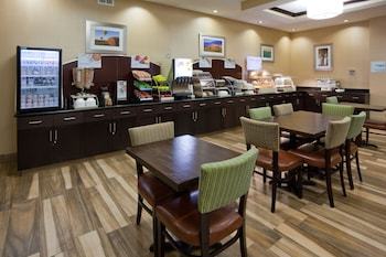 Holiday Inn Express Hotel & Suites Fort Dodge