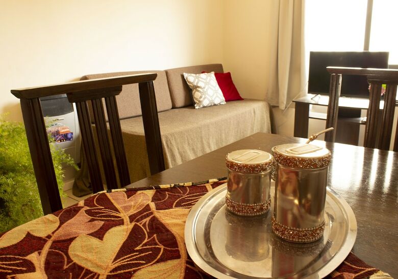 Uvas Apartments