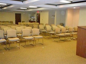 Holiday Inn Express Hotel & Suites South Bend