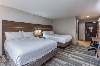 Holiday Inn Express Hotel & Suites South Bend