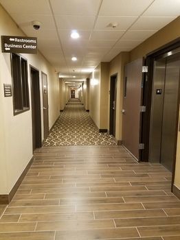 Hotel Comfort Inn & Suites