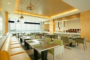 Hotel Santika Cikarang