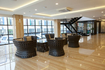 Verse Hotel Cirebon