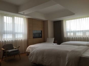 Acube Hotel