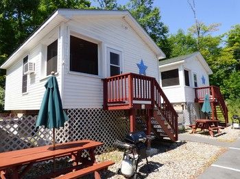 Weirs Beach Motel And Cottages